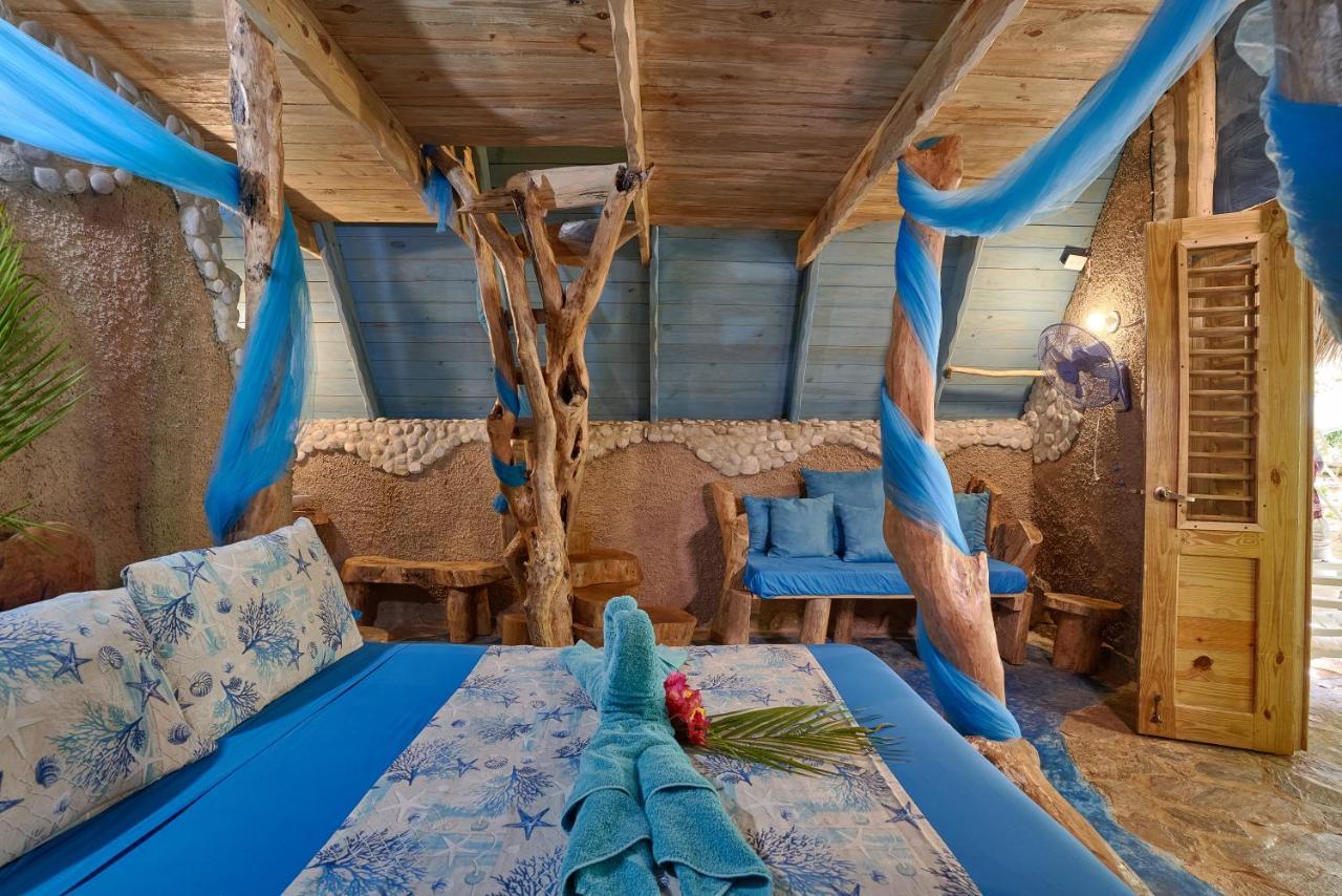 Chalet Tropical Hotel & Restaurant-Pizzeria Las Galeras Kültér fotó