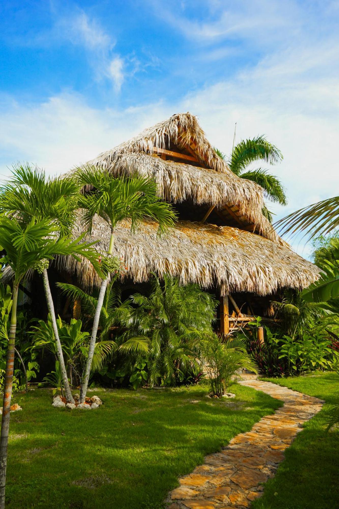Chalet Tropical Hotel & Restaurant-Pizzeria Las Galeras Kültér fotó
