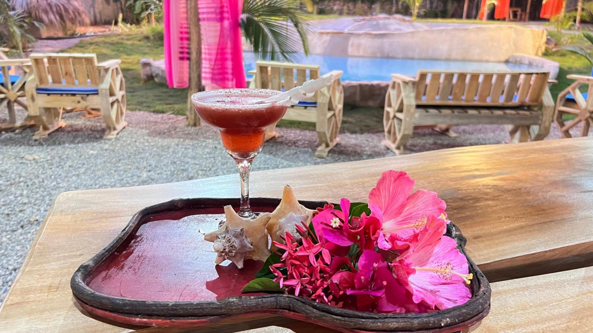 Chalet Tropical Hotel & Restaurant-Pizzeria Las Galeras Kültér fotó